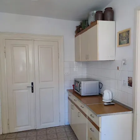 Authentic Stone House By The Sea * Milna (Brac)