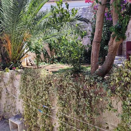 Tatil Evi Authentic Stone House By The Sea Milna (Brac)