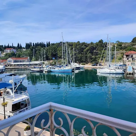 Authentic Stone House By The Sea Tatil Evi