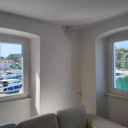Authentic Stone House By The Sea Milna (Brac)